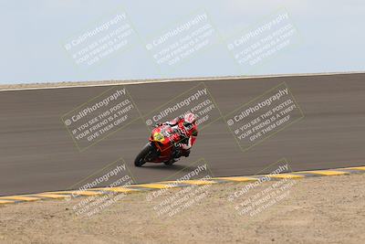 media/Sep-10-2022-SoCal Trackdays (Sat) [[a5bf35bb4a]]/Bowl Exit (1120am)/